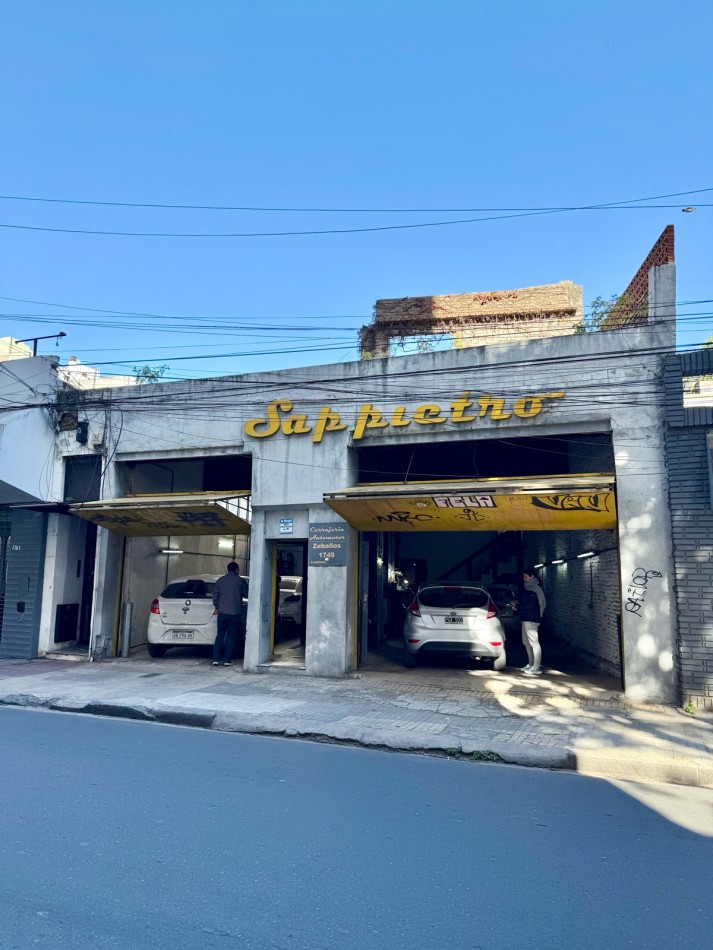 Venta de Terreno ideal Desarrollos de 129 m2 Zeballos 1700