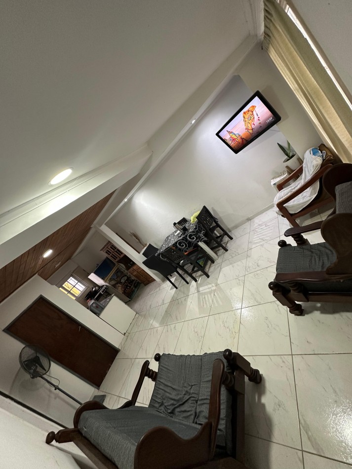 Venta Casa 2 Dormitorios con Pileta Villa Amelia