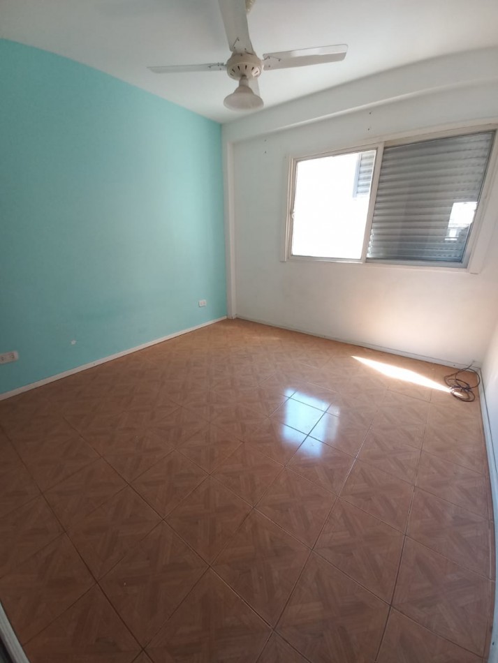 Departamento 2 Dormitorios con Balcon Buenos Aires 1000