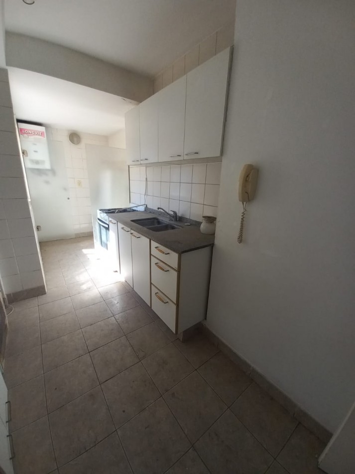 Departamento 2 Dormitorios con Balcon Buenos Aires 1000