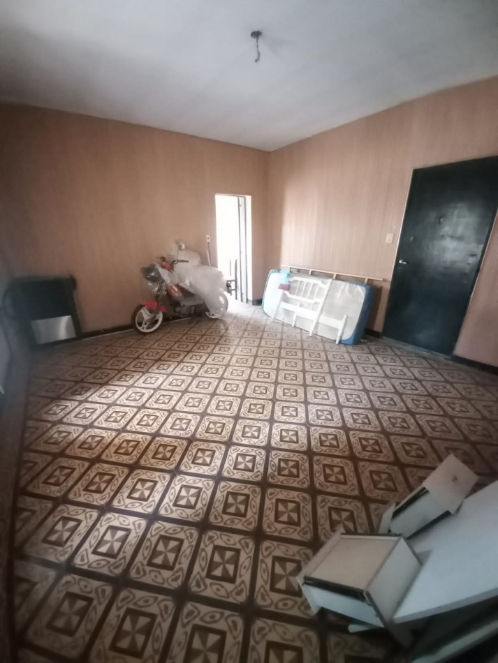 Casa centrica en Alvarez sobre Bv. Alvarez 400