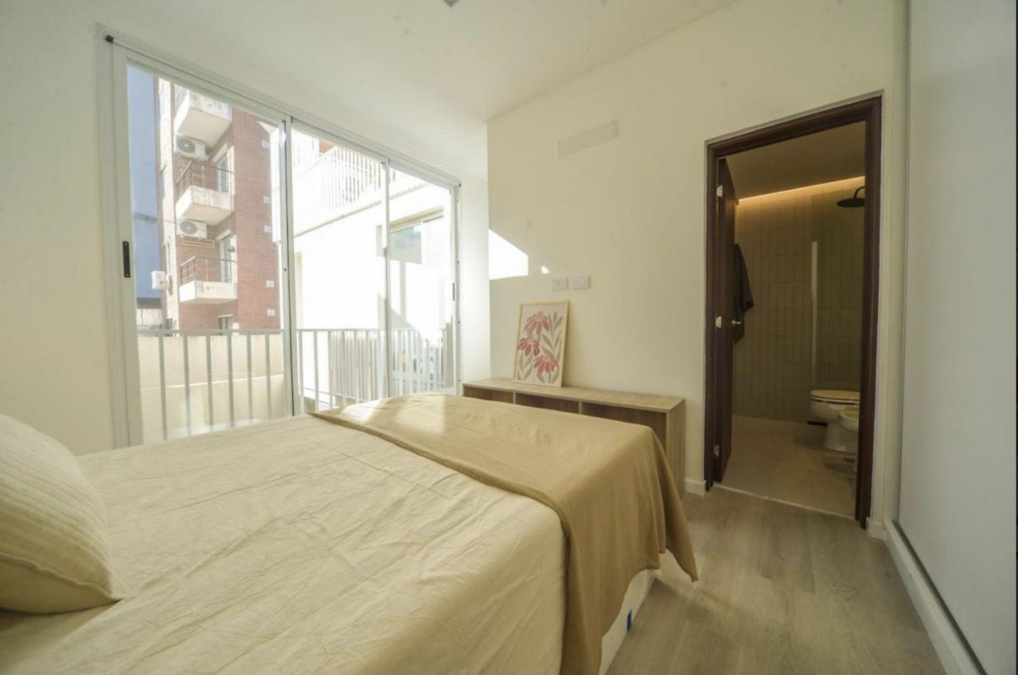 Casa 3 Dormitorios con Pileta y Parrillero Balcarce 1400