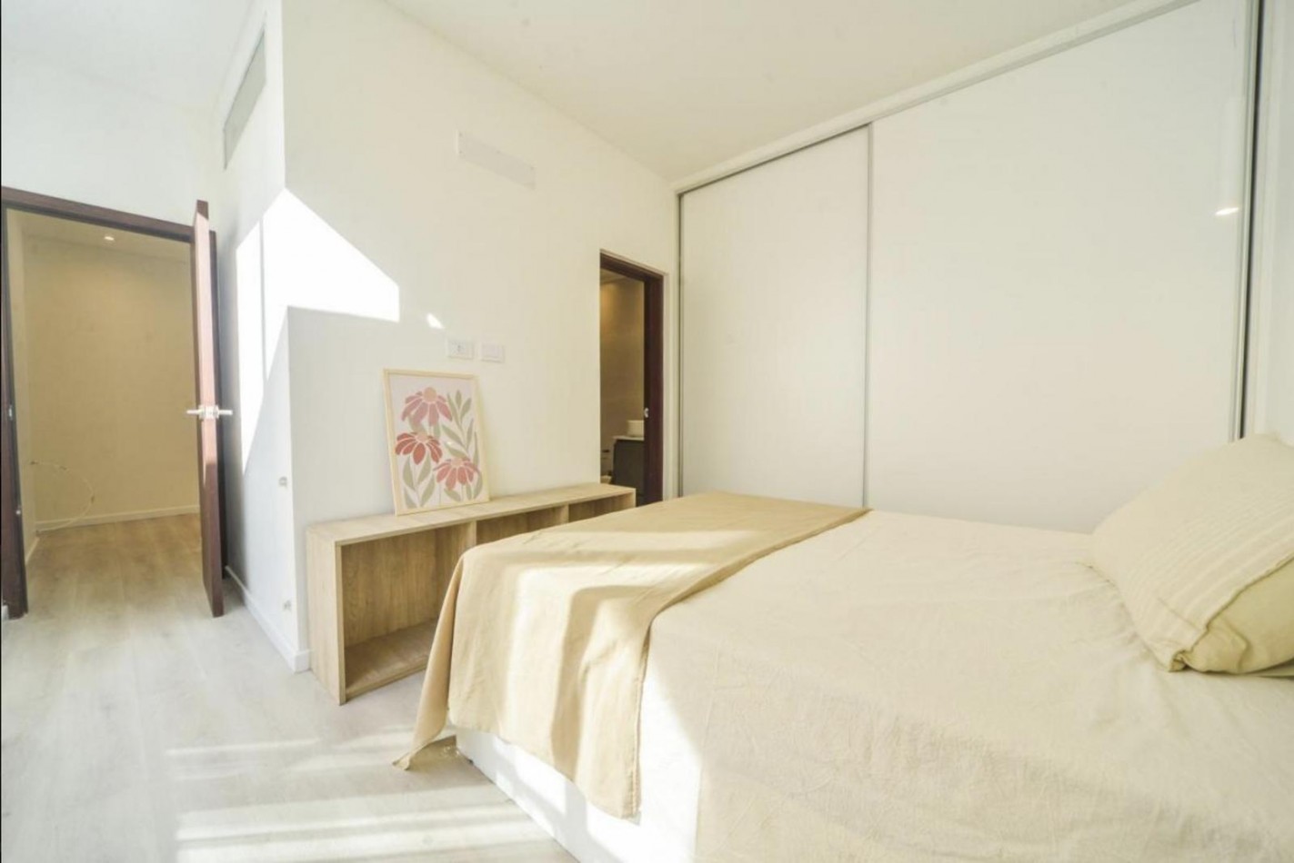 Casa 3 Dormitorios con Pileta y Parrillero Balcarce 1400