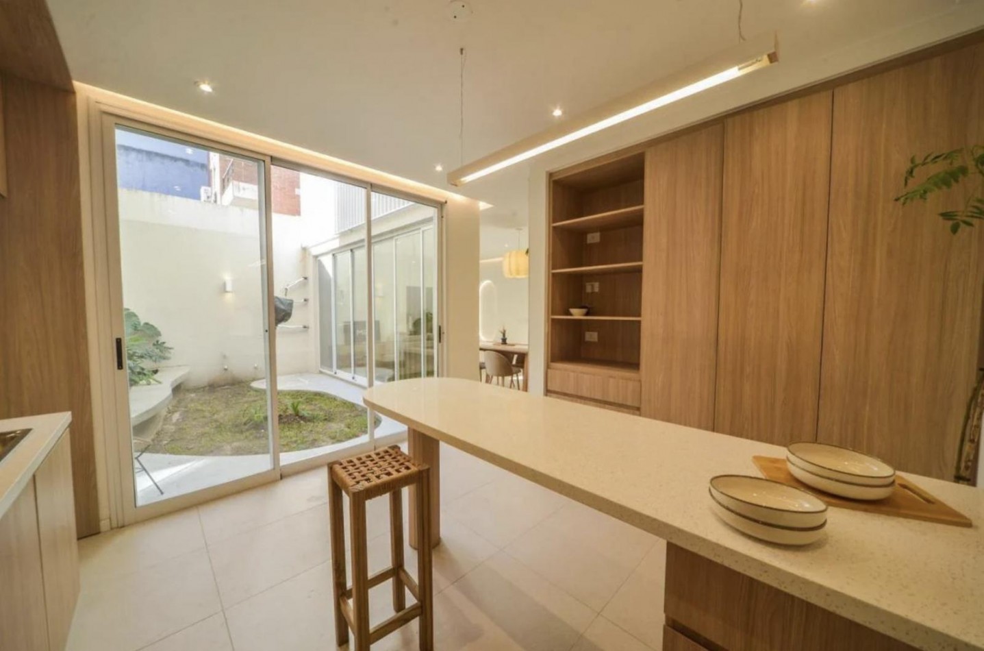 Casa 3 Dormitorios con Pileta y Parrillero Balcarce 1400