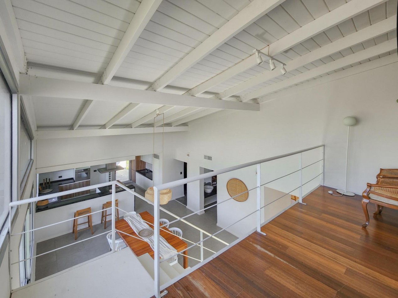Venta Casa 3 Dormitorios con Pileta Funes Hill Miraflores