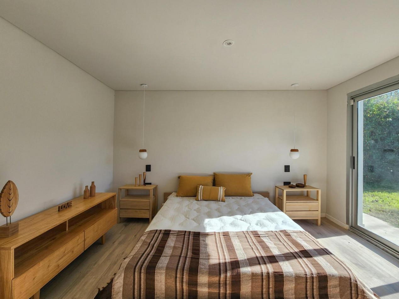 Venta Casa 3 Dormitorios con Pileta Funes Hill Miraflores