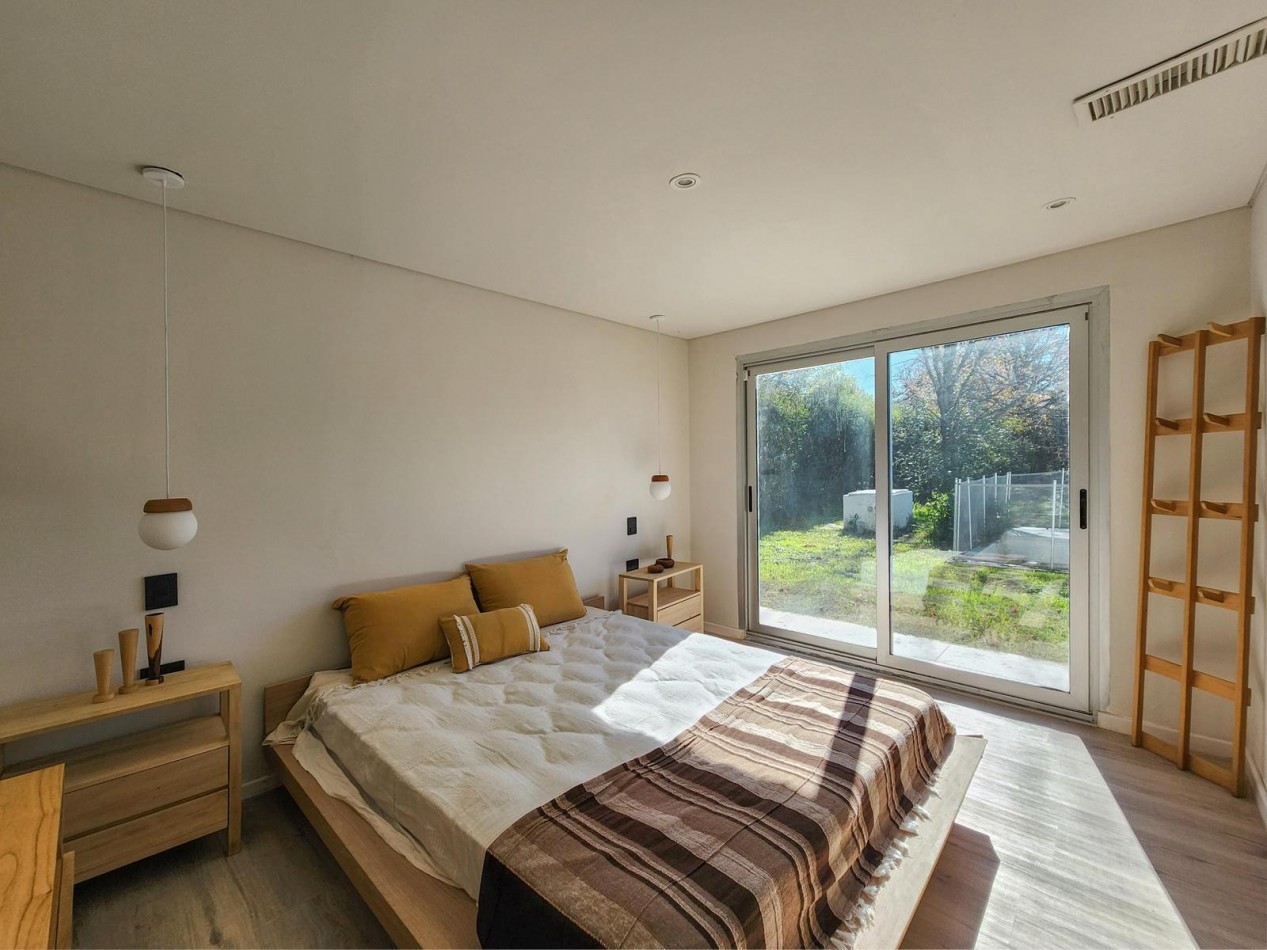 Venta Casa 3 Dormitorios con Pileta Funes Hill Miraflores