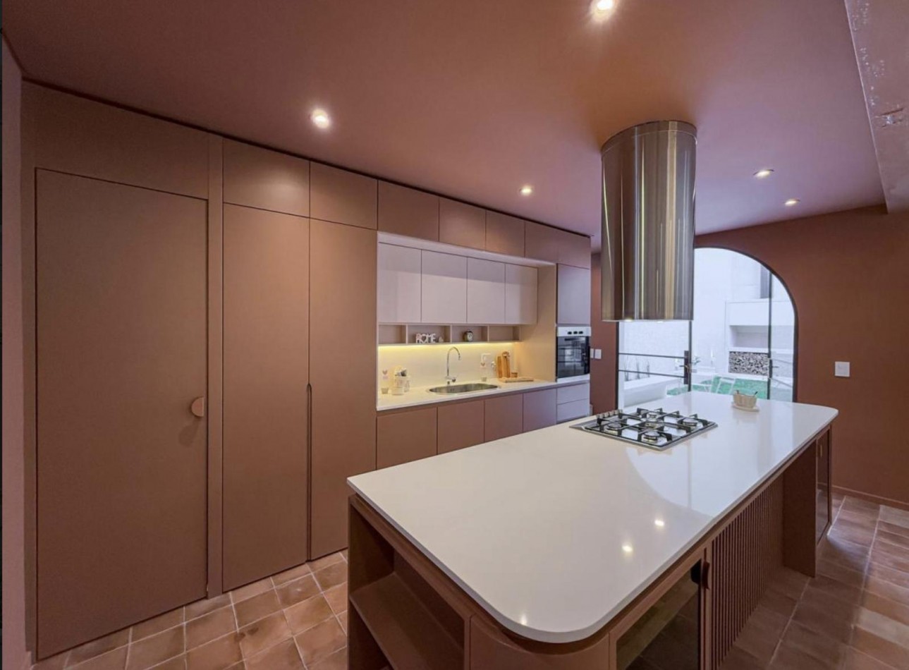 Casa 4 Dormitorios con Cochera, Pileta, Patio y Terraza Viamonte 1400 Barrio Abasto