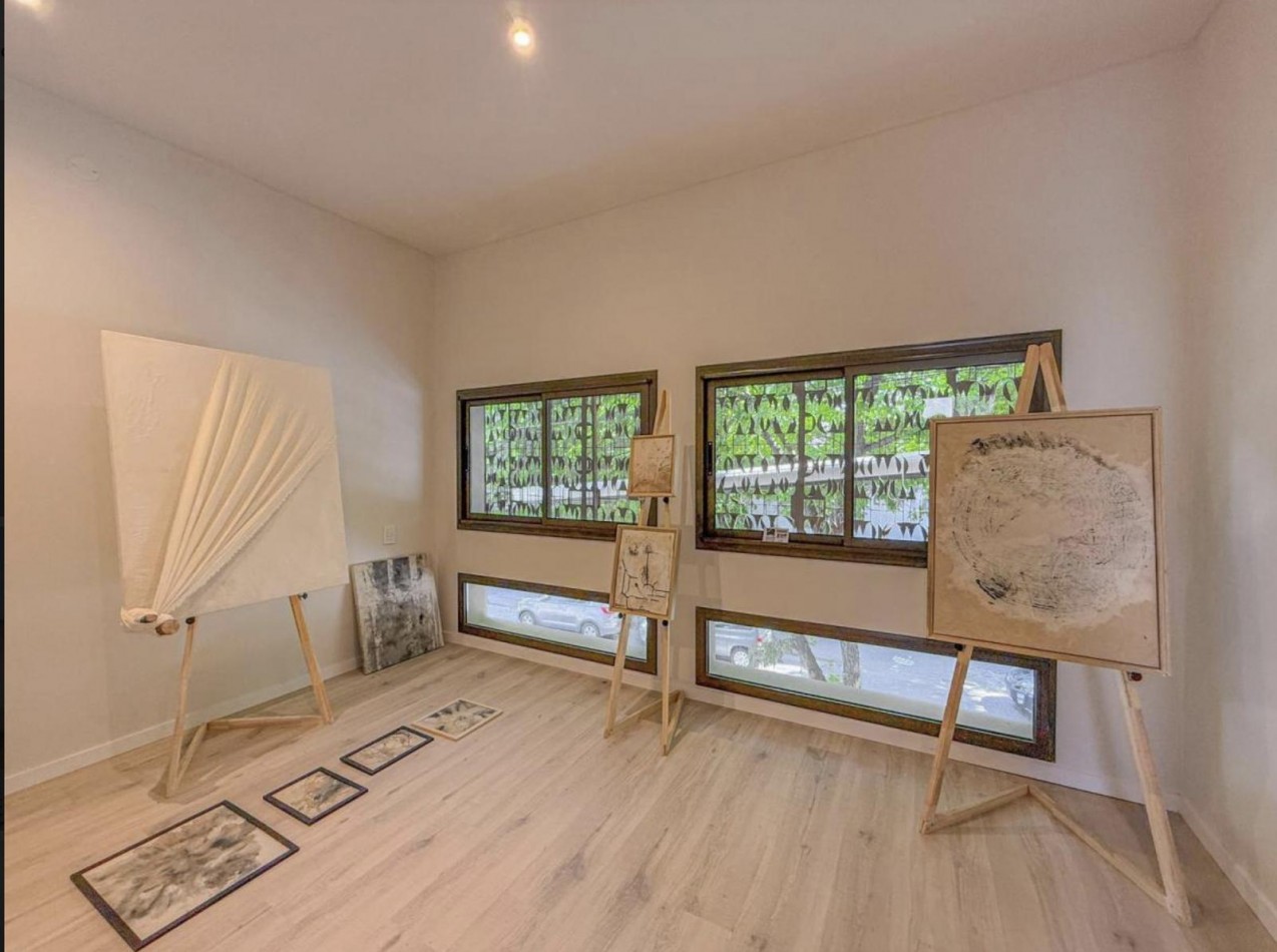 Casa 4 Dormitorios con Cochera, Pileta, Patio y Terraza Viamonte 1400 Barrio Abasto