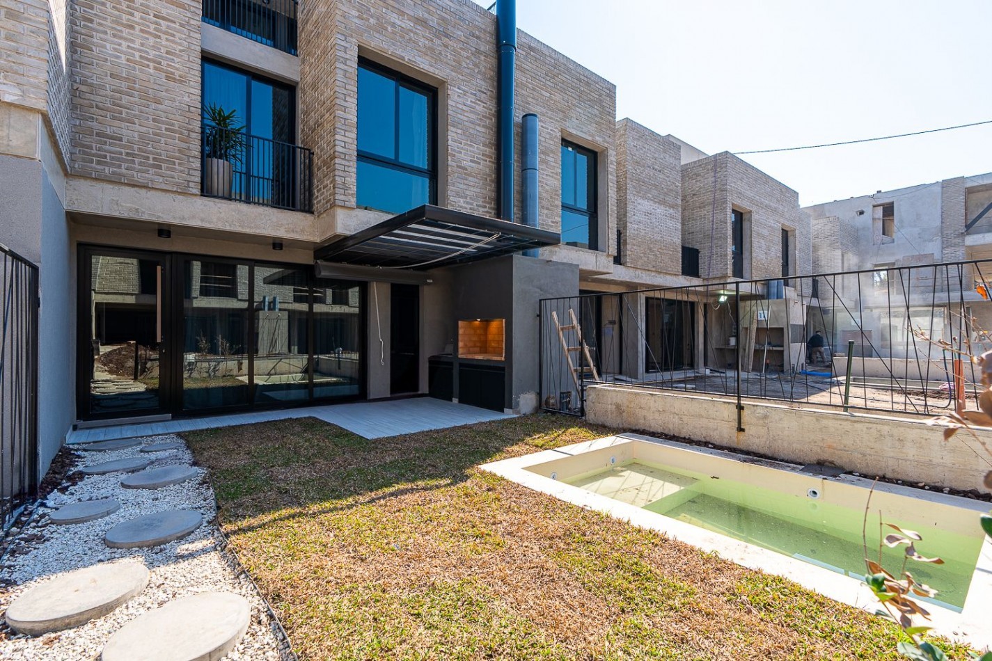 Venta Casa 2 Dormitorios en Fisherton Wilde 455 bis