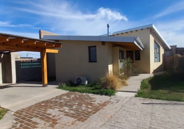 Venta Casa 2 Dormitorios con Jardin Campiñas de Piñero